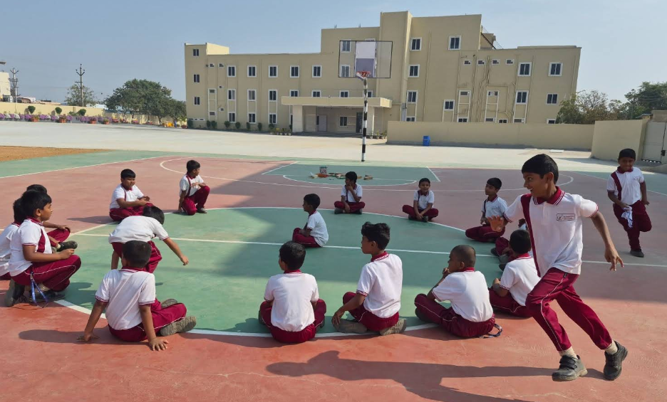 Sri Vamshidhar High School